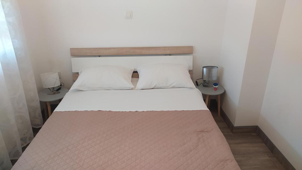 Apartman Greta Sukošan Eksteriør bilde