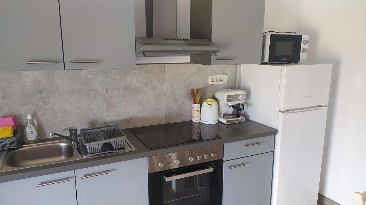 Apartman Greta Sukošan Eksteriør bilde