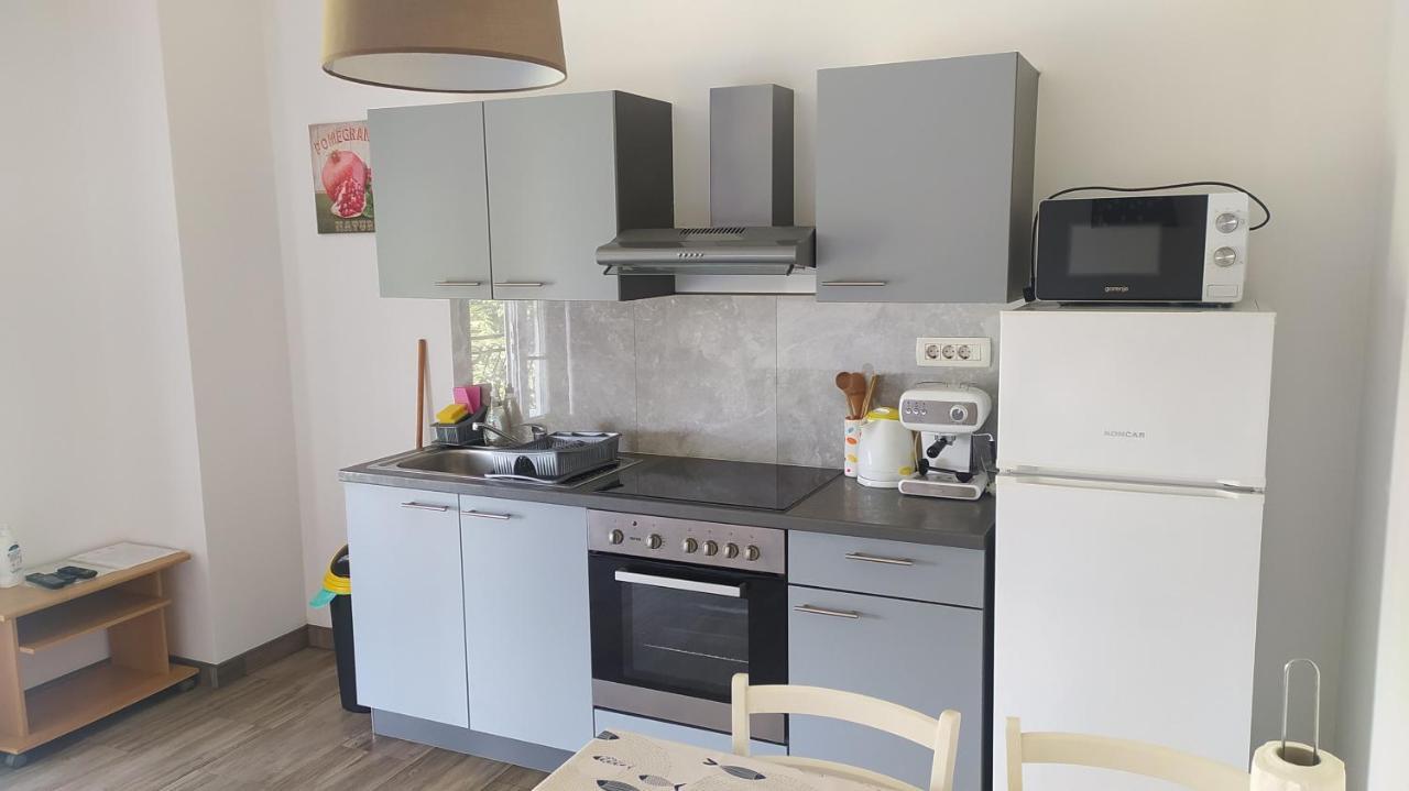 Apartman Greta Sukošan Eksteriør bilde
